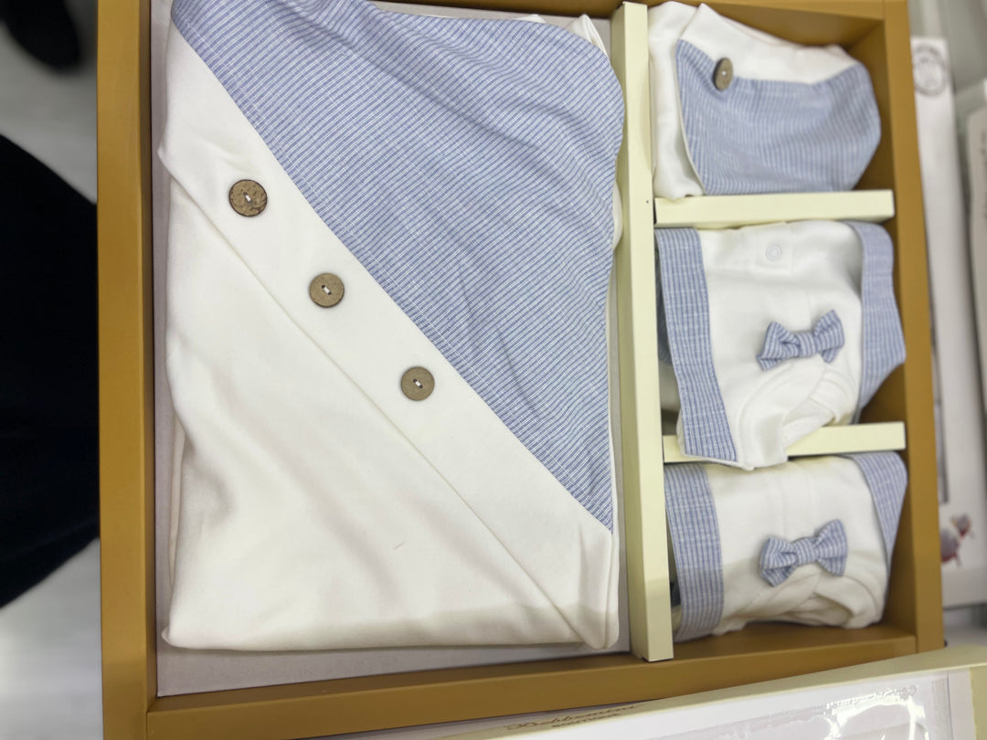 This perfect gift or going home outfit for any newborn Baby Boy. This is a perfect outfit to introduce your new prince to the world. This perfect gift or going home outfit for any newborn Baby Boy. This is a perfect outfit to introduce your new prince to the world. This 10 piece practical newborn set includes hat, bib, set of baby mitts, footed popper body suit with striped braces, Large Blanket with Stripe Hood. 